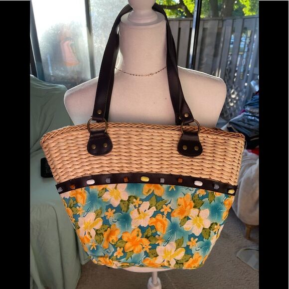 Straw Shoulder bag - Picture 1 of 9